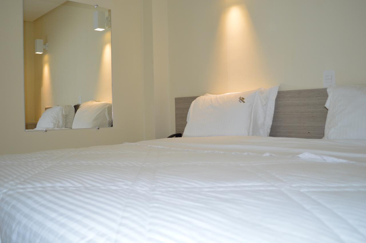 Hotel Master Жекіє Екстер'єр фото